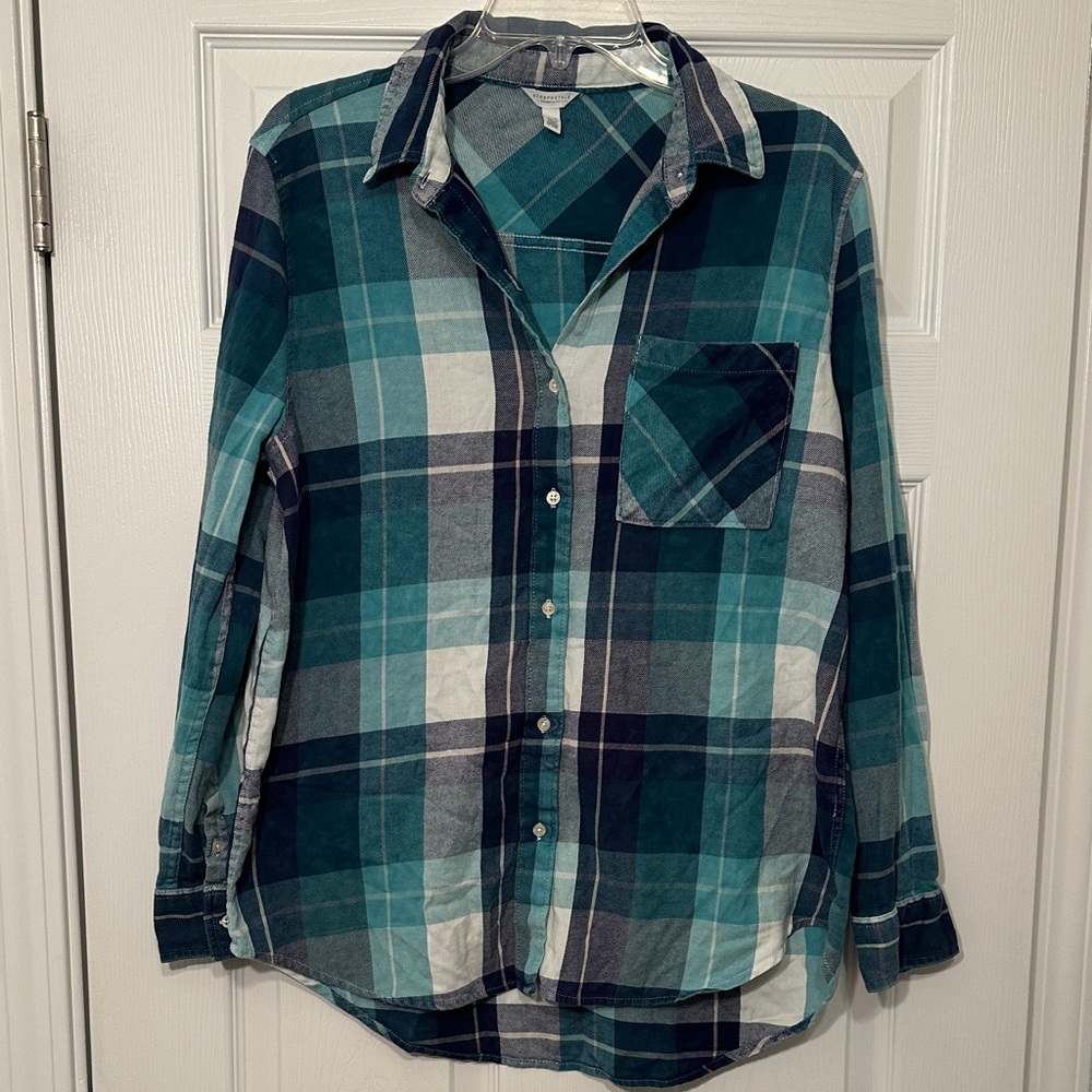 Aeropostale Teal and Navy Plaid Long Sleeve Shirt